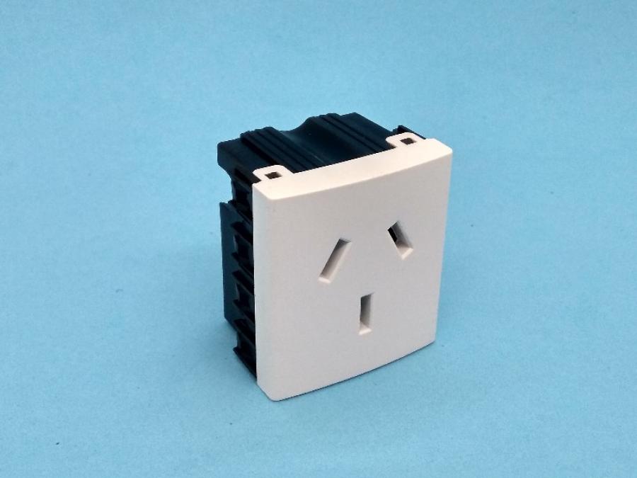 MODULO TOMA 20A BLANCO KALOP