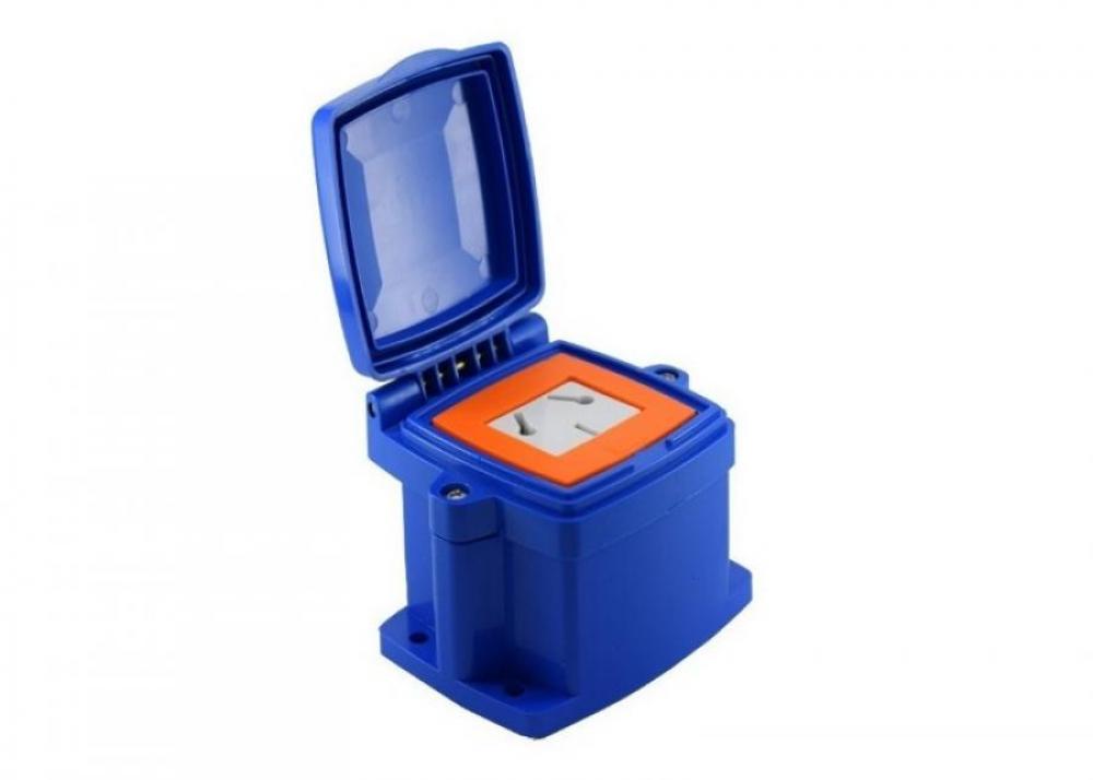 CAJA CAPSULADA EXTERIOR CON TOMA 10A MIG